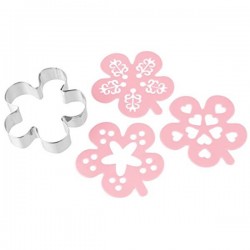 Tagliabiscotti fiore con 3 stencil per decorare